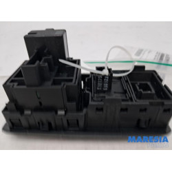 Renault - Grand Scenic - AIH headlight switch