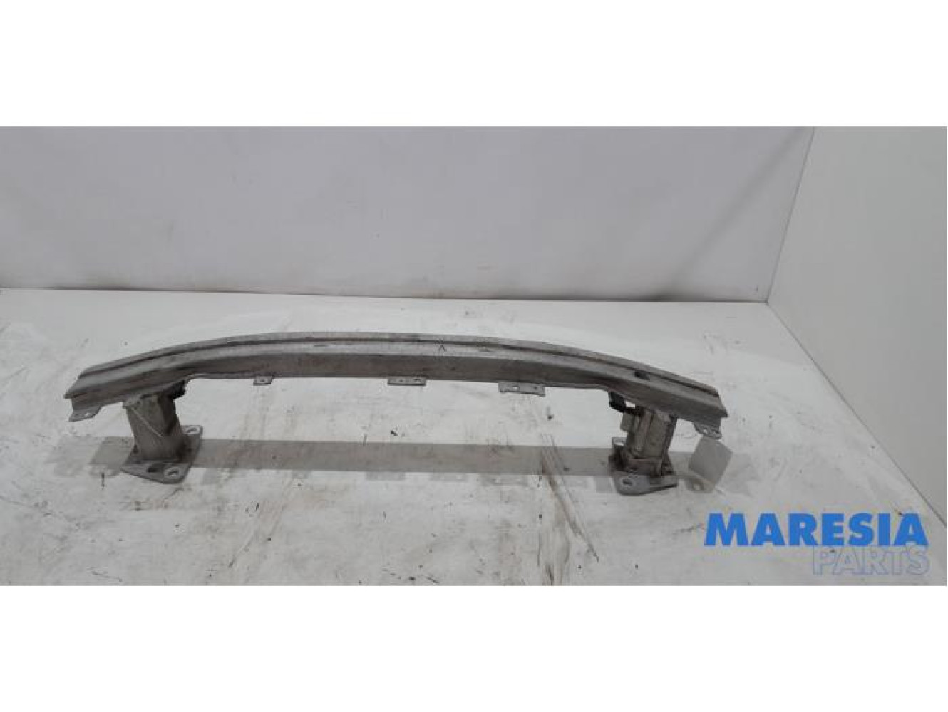 Renault - Megane - Bumperframe voor