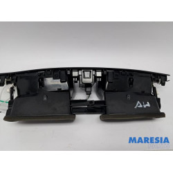 Renault - Grand Scenic - Grille aération tableau de bord