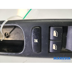 Peugeot - 307 - Kombischalter Fenster