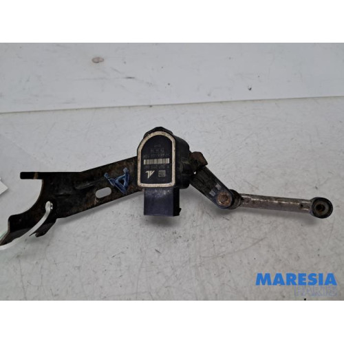 Peugeot - 307 - Headlight motor