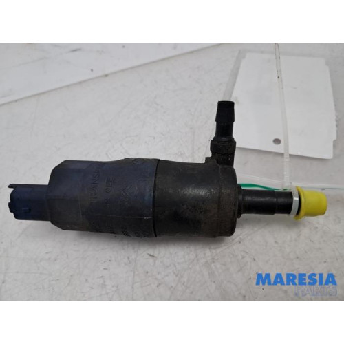 Peugeot - 307 - Headlight washer pump