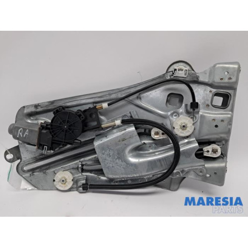 Peugeot - 307 - Rear window mechanism 2-door, right
