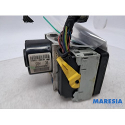 Peugeot - 207 - ABS pump