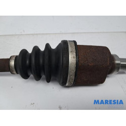 Peugeot - 207 - Aandrijfas links-voor