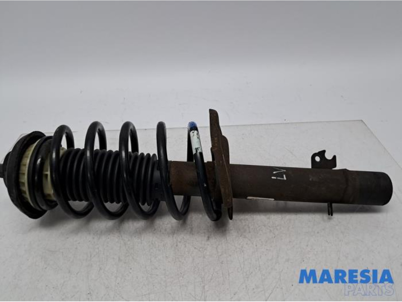 Peugeot - 207 - Front shock absorber rod, left