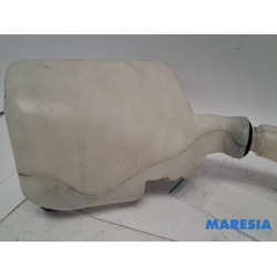 Peugeot - 207 - Front windscreen washer reservoir
