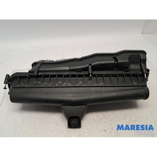 Peugeot - 207 - Air box