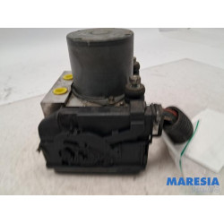 Peugeot - 307 - ABS pump