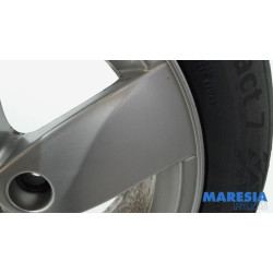 Renault - Megane - Sportvelgenset + banden