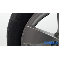 Renault - Megane - Sportvelgenset + banden