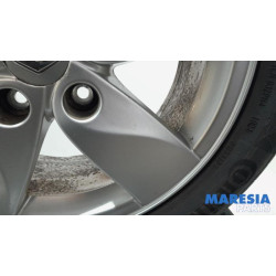 Renault - Megane - Sportvelgenset + banden