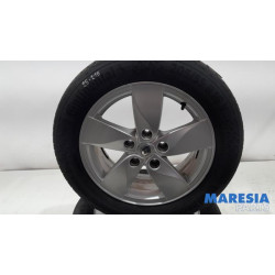Renault - Megane - Sportvelgenset + banden