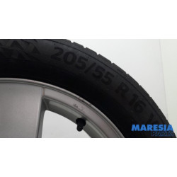 Renault - Megane - Sportvelgenset + banden