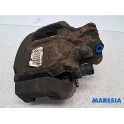 Peugeot - 307 - Remklauw (Tang) links-voor