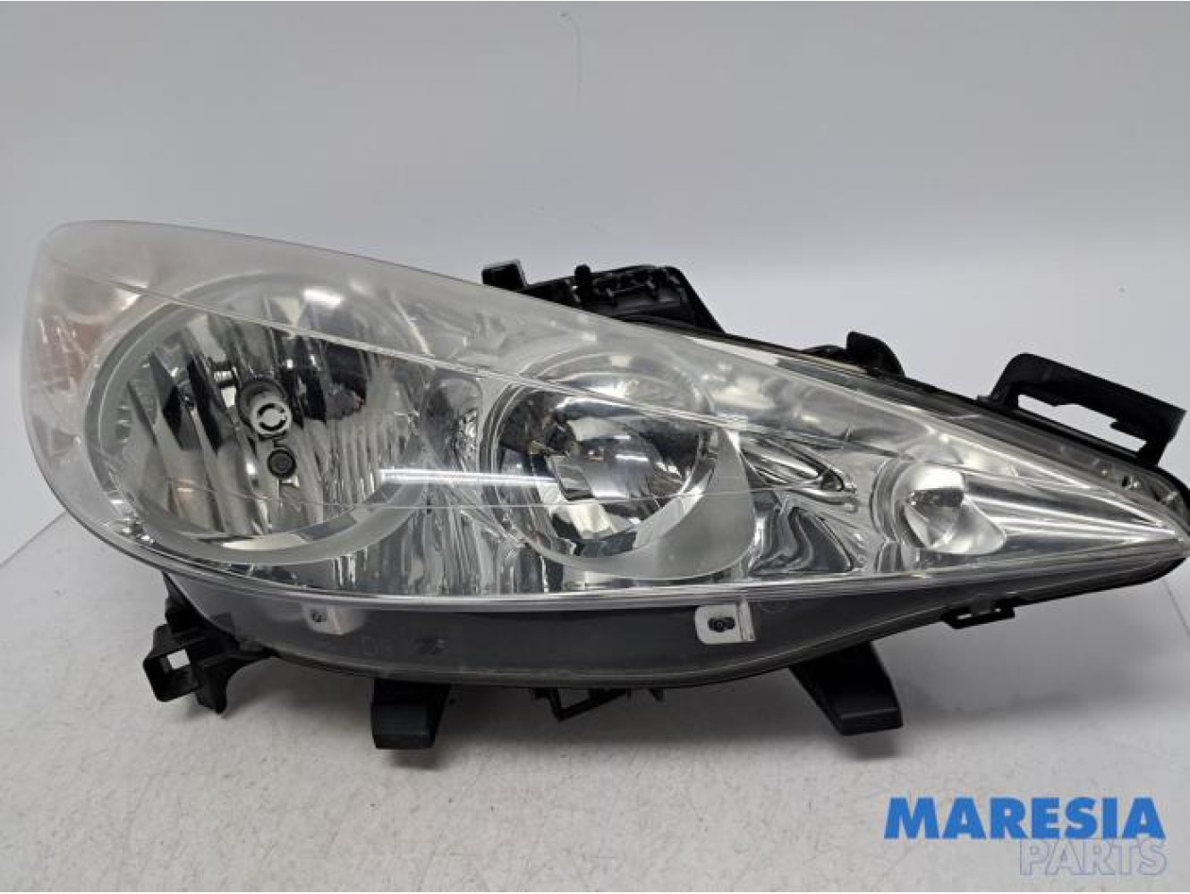 Peugeot - 207 - Koplamp rechts