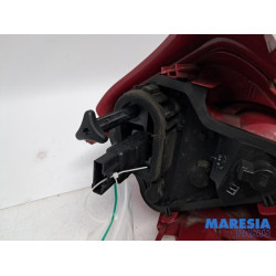 Peugeot - 207 - Achterlicht links