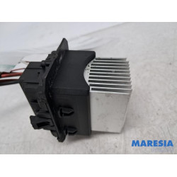 Peugeot - 207 - Kachel Weerstand