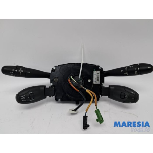 Peugeot - 207 - Steering column stalk