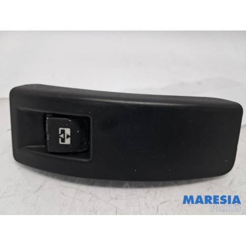 Peugeot - 207 - Elektrisch Raam Schakelaar