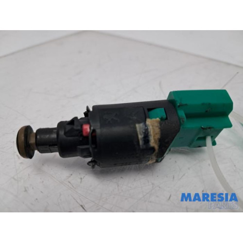 Peugeot - 207 - Remlicht Schakelaar