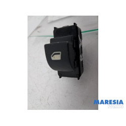 Peugeot - 207 - Commutateur vitre électrique