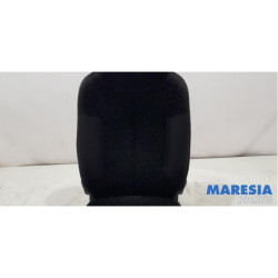 Peugeot - 107 - Stoel links