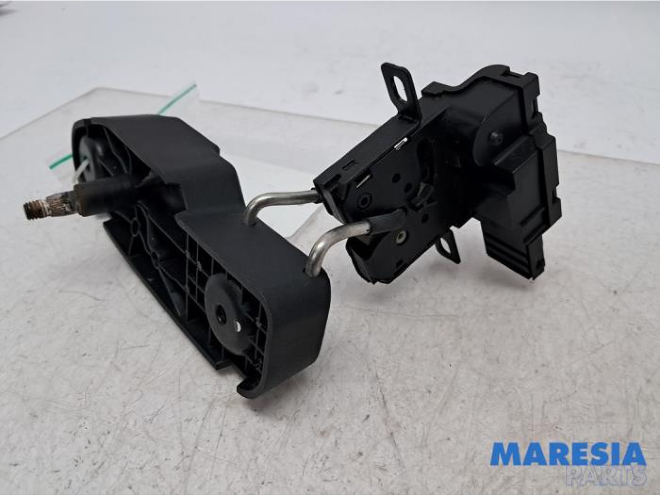 Peugeot - 207 - Slotvanger Achterklep