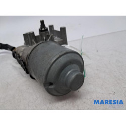 Peugeot - 207 - Scheibenwischermotor vorne