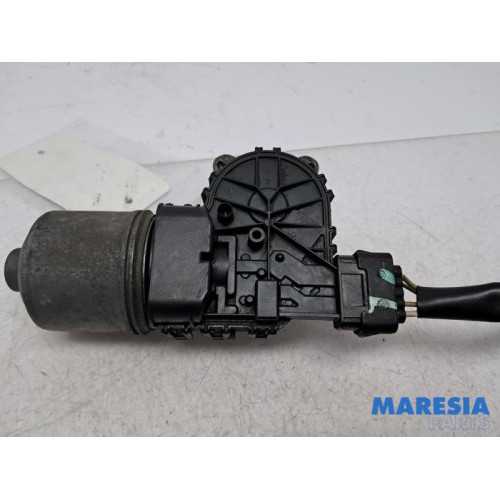 Peugeot - 207 - Scheibenwischermotor vorne