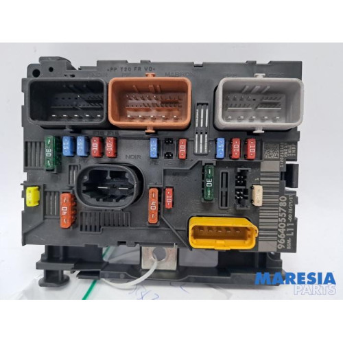 Peugeot - 207 - Fuse box