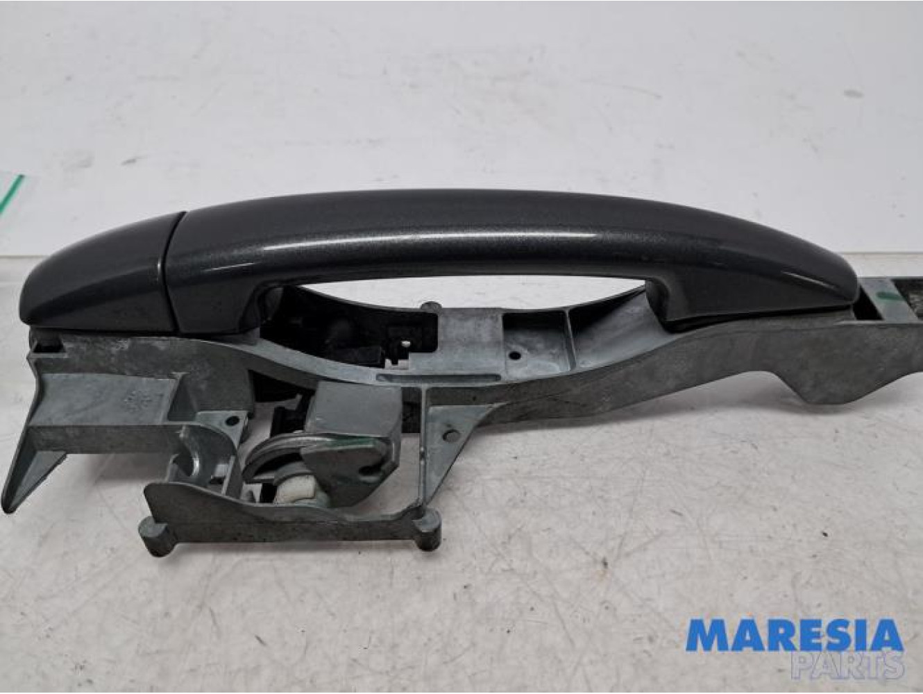 Peugeot - 207 - Rear door handle 4-door, left
