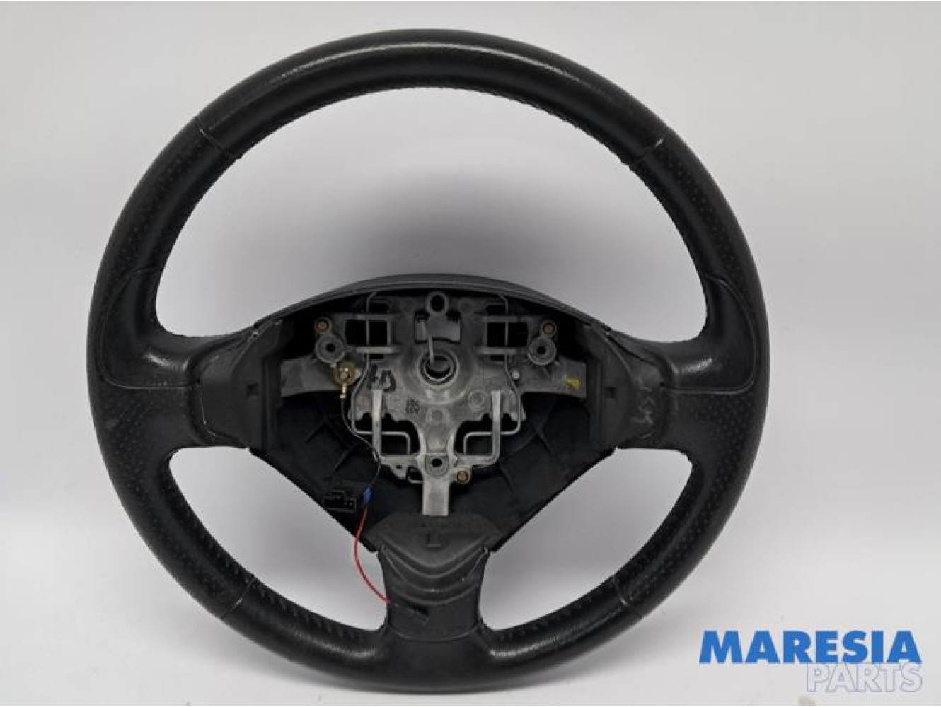 Peugeot - 207 - Steering wheel