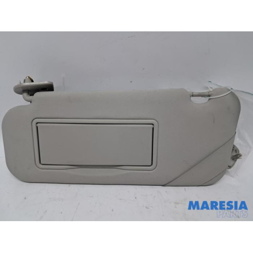 Peugeot - 207 - Sonnenblende