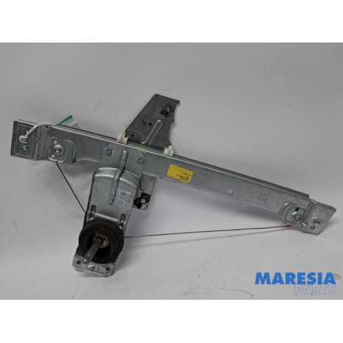 Peugeot - 207 - Ruitmechaniek 4Deurs links-achter