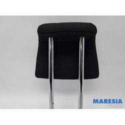 Peugeot - 207 - Headrest