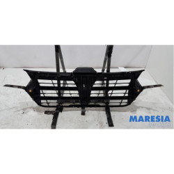 Renault - Trafic - Grille