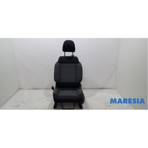 Citroen - C3 - Seat, left