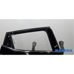 Renault - Clio - Portier 4Deurs rechts-achter