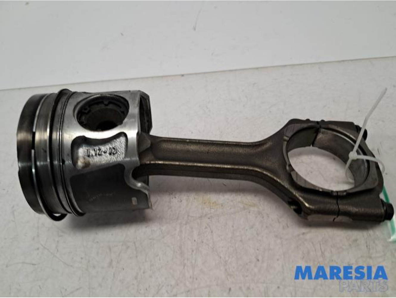Fiat - Ducato - Connecting rod