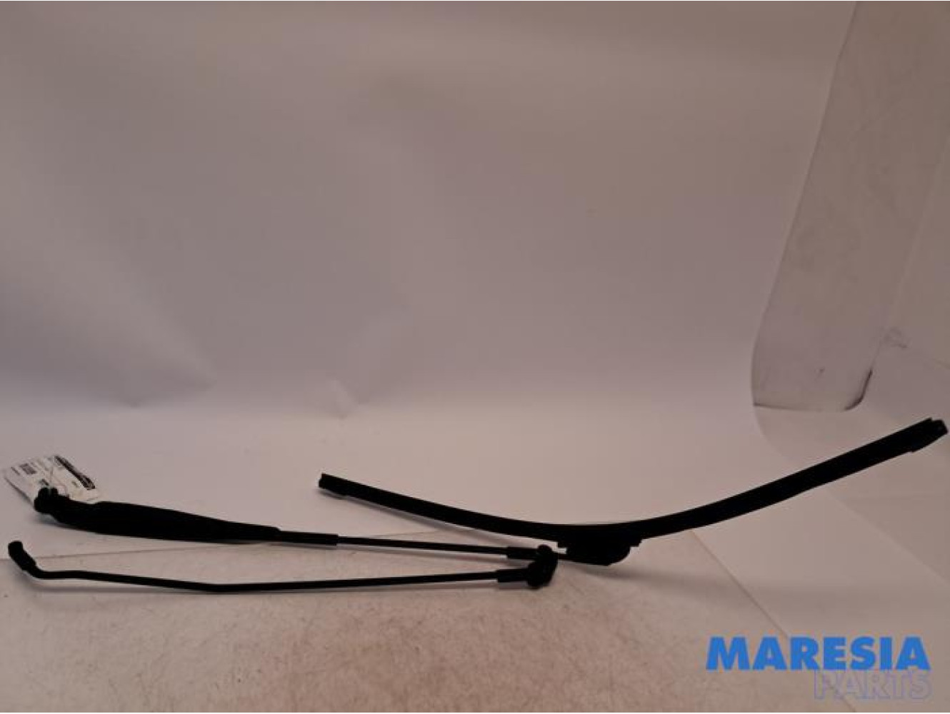 Peugeot - 107 - Bras essuie-glace avant