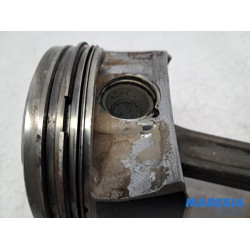 Peugeot - 207 - Drijfstang