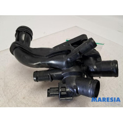 Peugeot - 207 - Boîtier thermostat