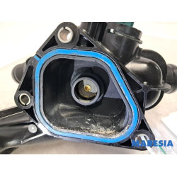 Peugeot - 207 - Boîtier thermostat