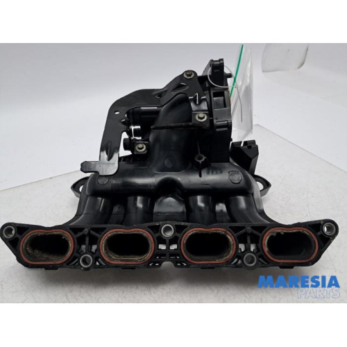 Peugeot - 3008 - Inlaatspruitstuk