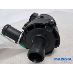 Renault - Scenic - Zusätzliche Wasserpumpe