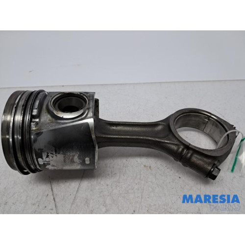 Fiat - Ducato - Connecting rod