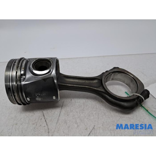 Fiat - Ducato - Connecting rod