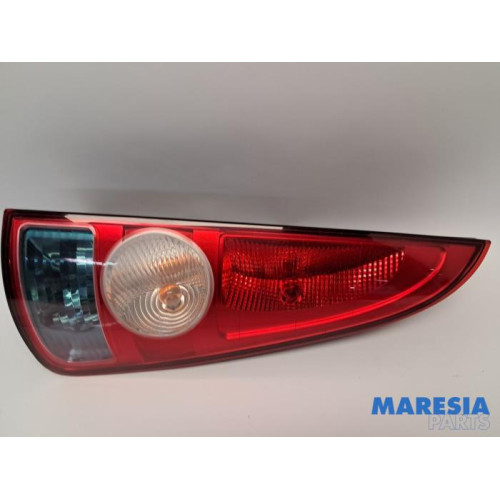 Renault - Espace - Feu arrière droit