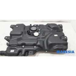 Renault - Trafic - Tank